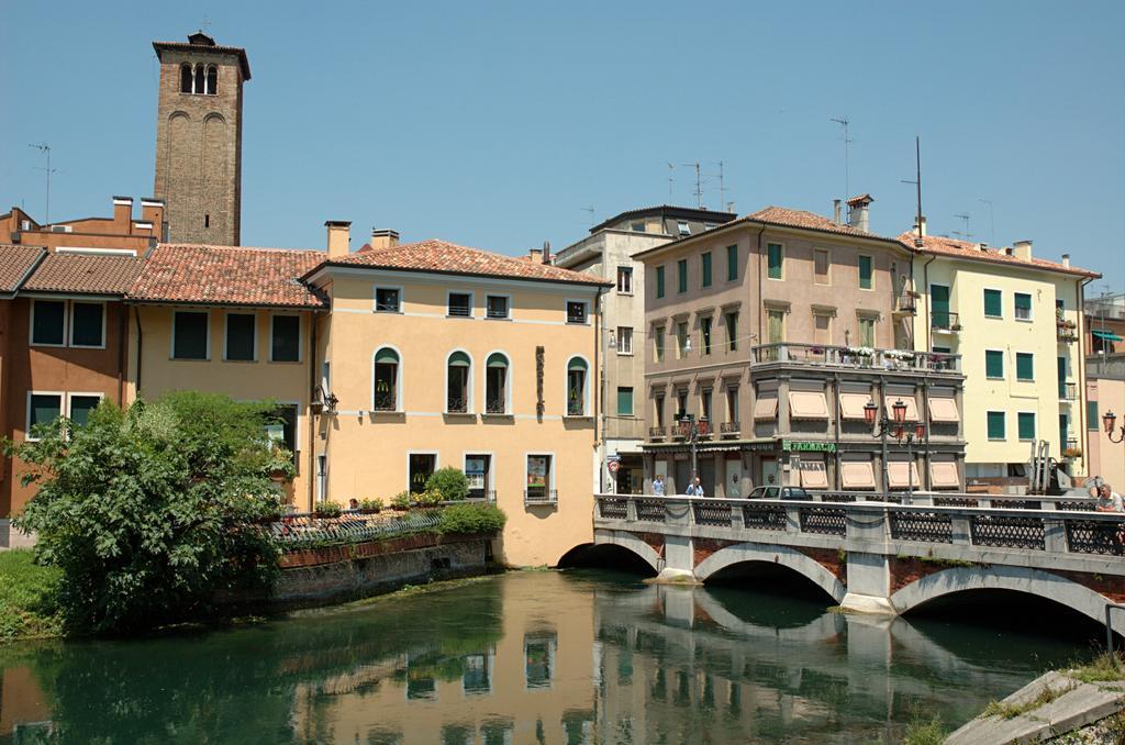 Holiday Treviso Suite Venezia Phòng bức ảnh